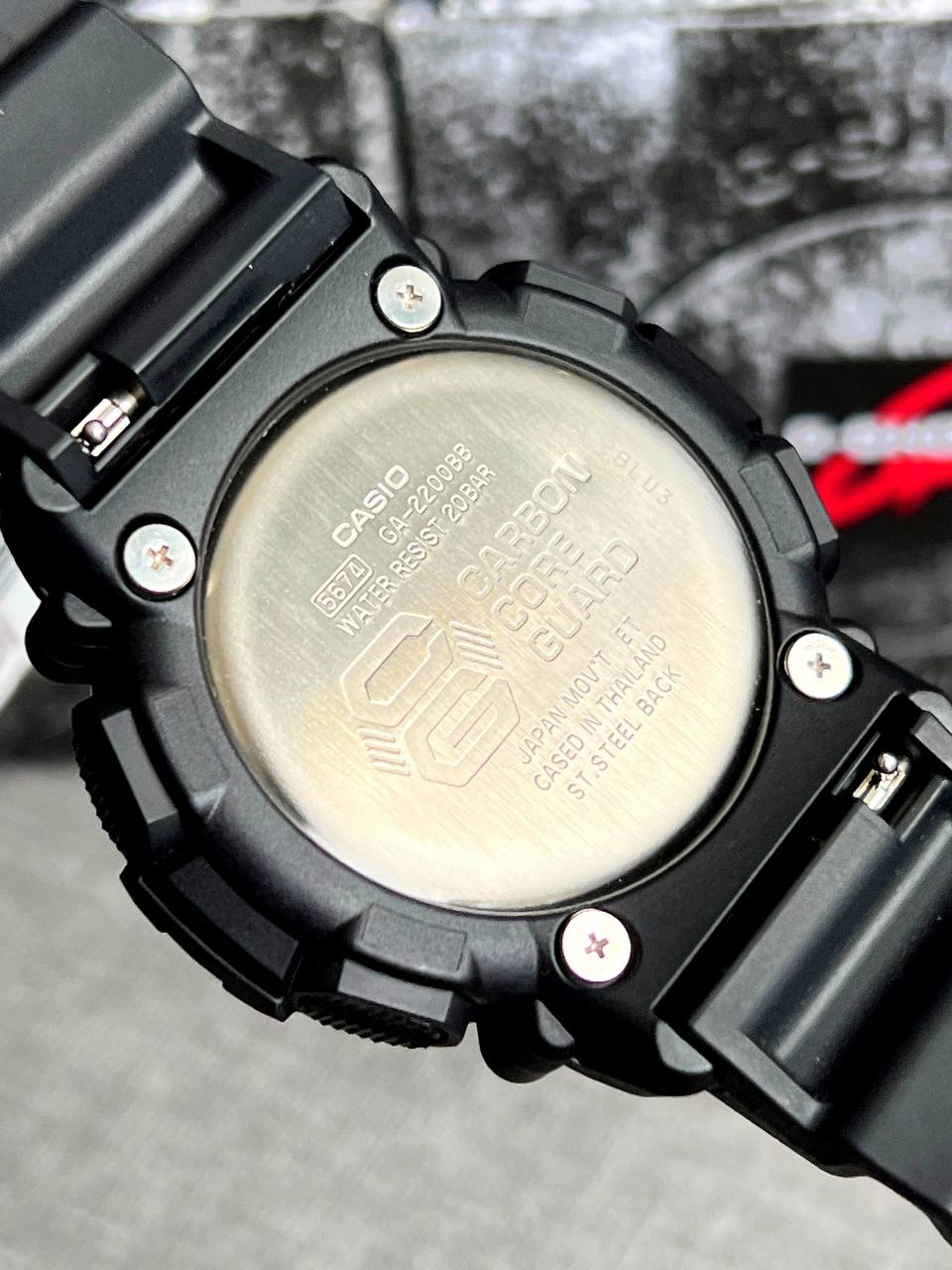 Reloj G-Shock para Hombre (GA2200BB-1A) 4 Reloj G-Shock para Hombre (GA2200BB-1A) - Imagen 4