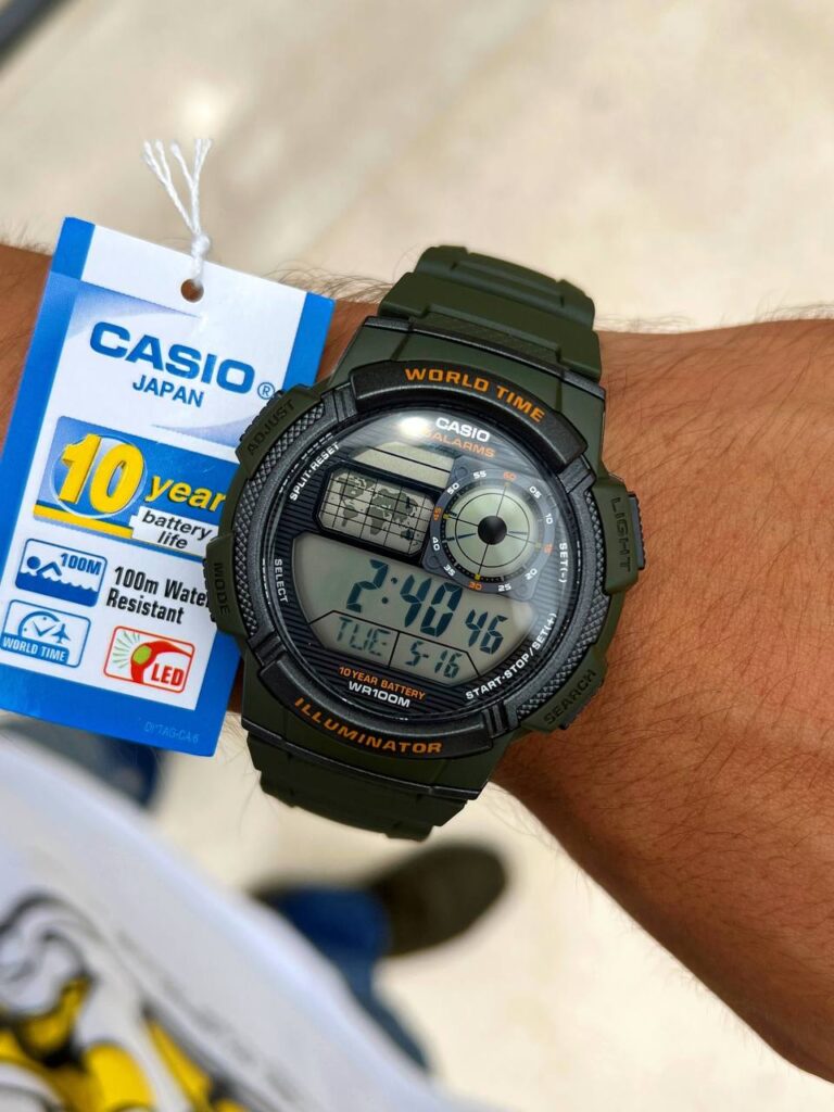 Reloj Casio (AE-1000W-3AVDF)