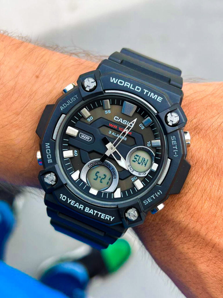 Reloj Casio (AEQ-120W-7AVDF)