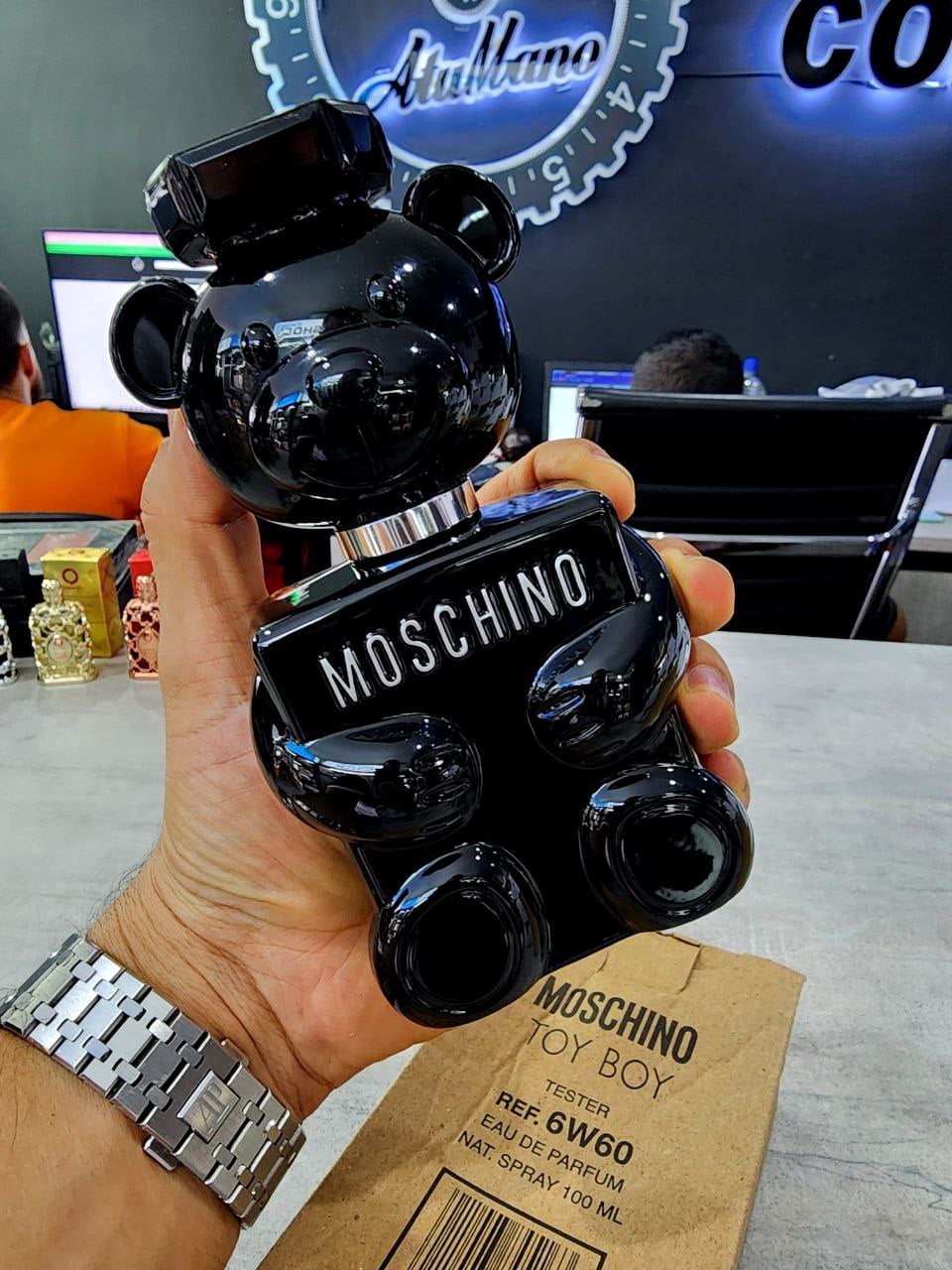 Moschino es discount marca de lujo