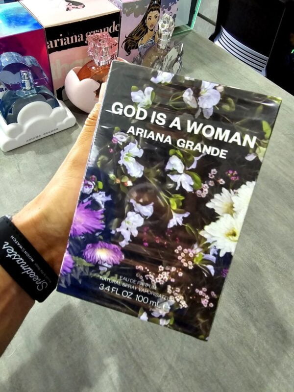 Perfume de lujo Ariana Grande God is a Woman 100ml - Imagen 3