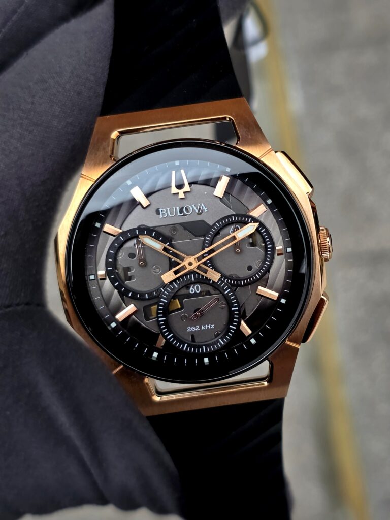 Reloj Bulova Curv (98A185) Cuarzo de alto rendimiento cronógrafo curv