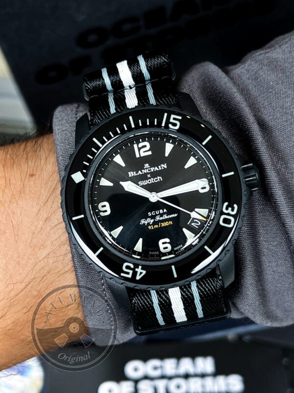 Reloj Swatch x BlancPain (SO35B400) Scuba Fifty Fathoms Oceano de Tormentas - Imagen 4