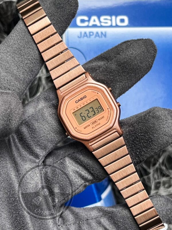 Reloj Casio (LA-11WR-5ADF)