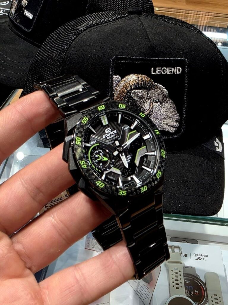 Reloj para Hombre CASIO EDIFICE (ECB-2200RC-1A3DF) WINDFLOW
