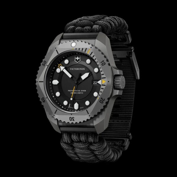 Reloj Victorinox (241993.1) DIVE PRO QUARTZ