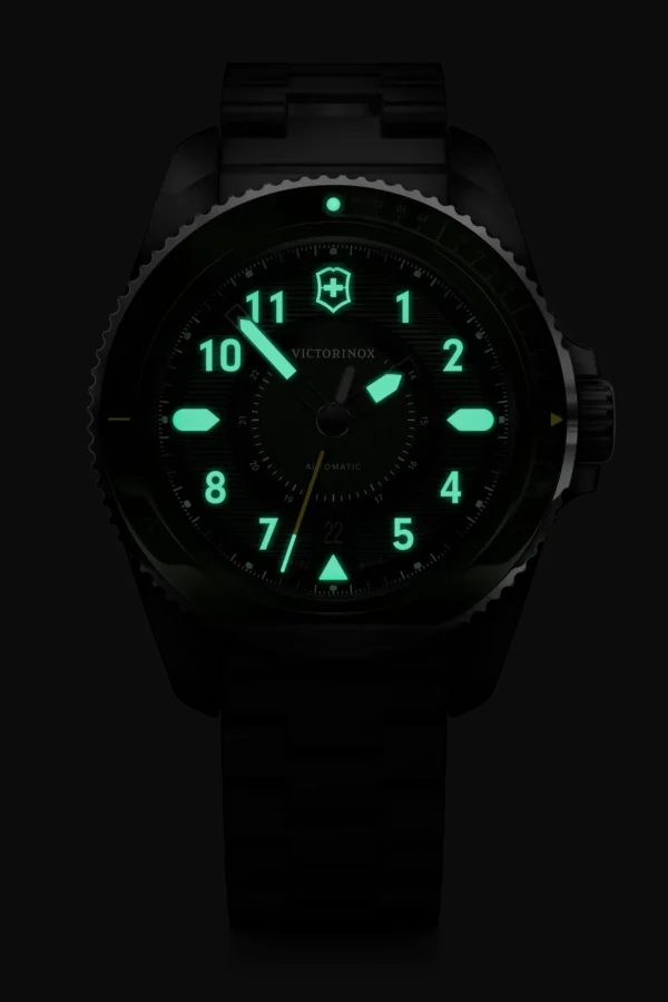 Reloj Victorinox VIAJE A 1884 Edición limitada (242016.1) - Imagen 12