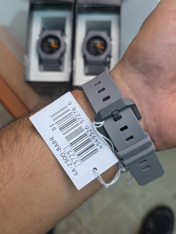 Reloj G-Shock Analógico Digital (GA-2300-8ADR) - Imagen 8