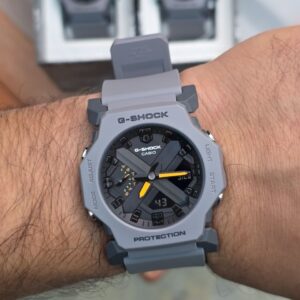 Reloj G-Shock Analógico Digital (GA-2300-8ADR)