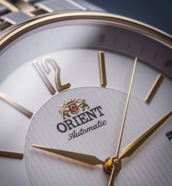 Reloj Orient automatico (RA-AC0J07S) Contemporary Correa de Metal - Imagen 2