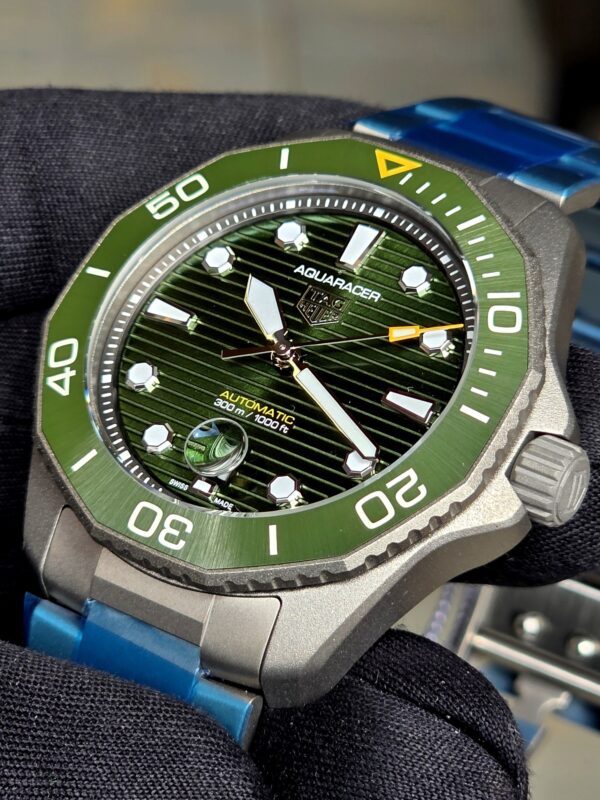 Reloj TAG Heuer Aquaracer Professional 300 Date WBP208B.BF0631 - Imagen 4