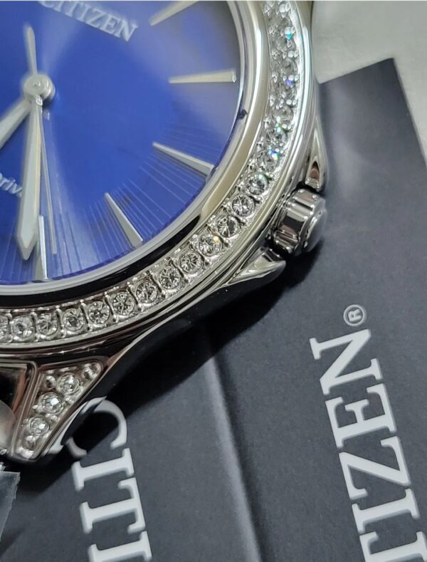 RELOJ CITIZEN (EM0940-54L) CLASSIC ECO DRIVE - Imagen 3