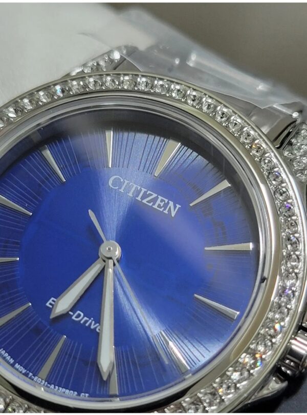 RELOJ CITIZEN (EM0940-54L) CLASSIC ECO DRIVE - Imagen 2