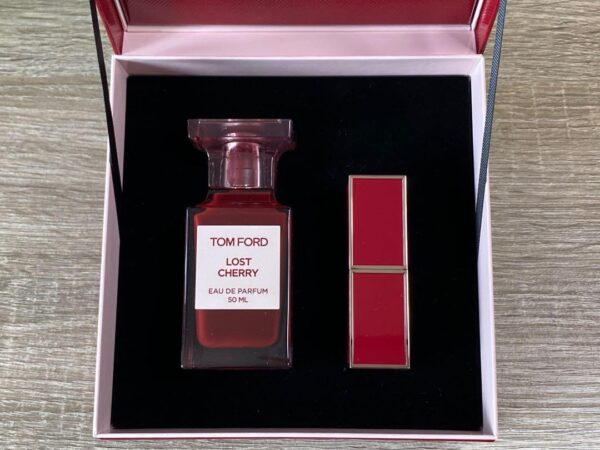 Perfume Lost Cherry de Tom Ford Set - Imagen 2