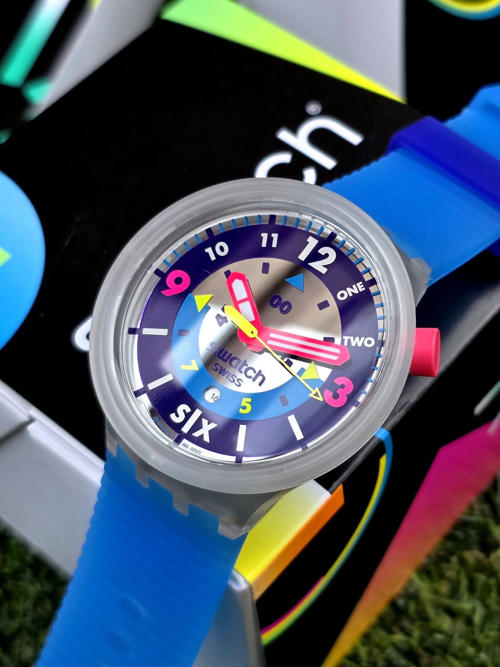 SWATCH NEON HIELO ( SB01K400) 2 SWATCH NEON HIELO ( SB01K400) - Imagen 2