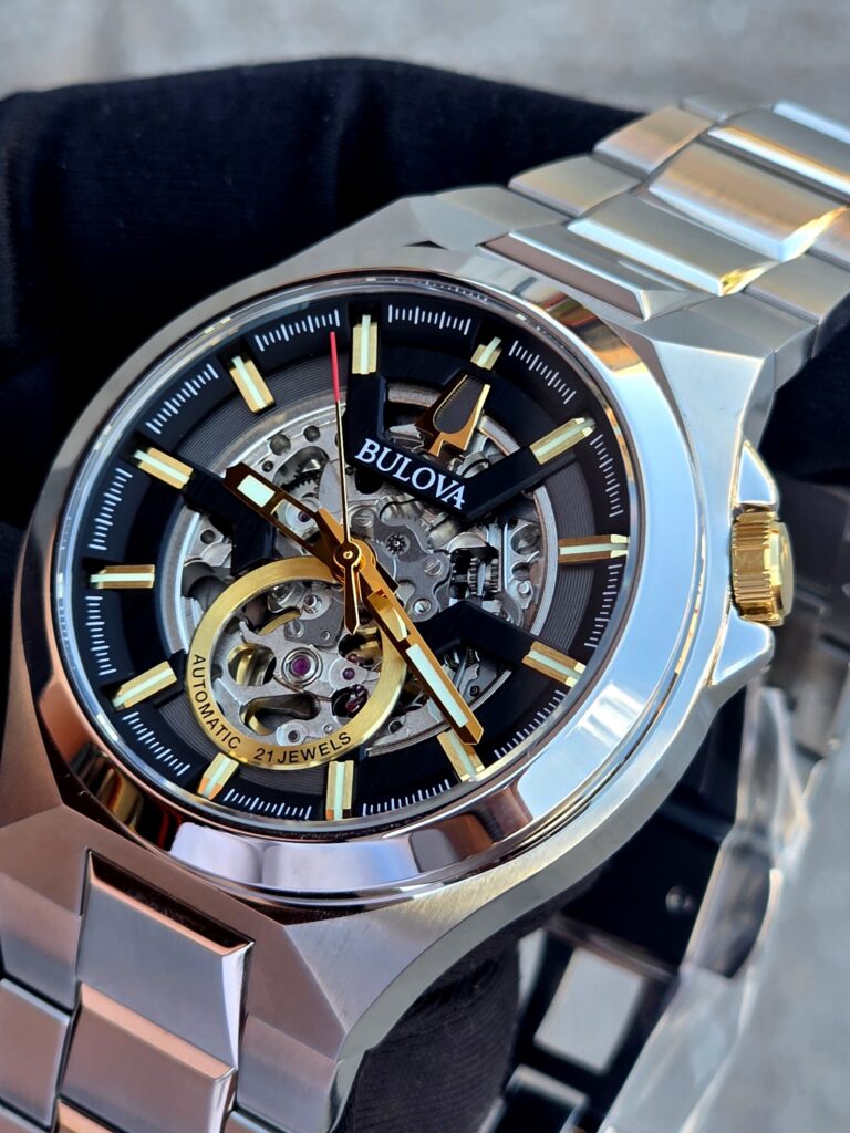 Reloj Bulova Máquina 98A224